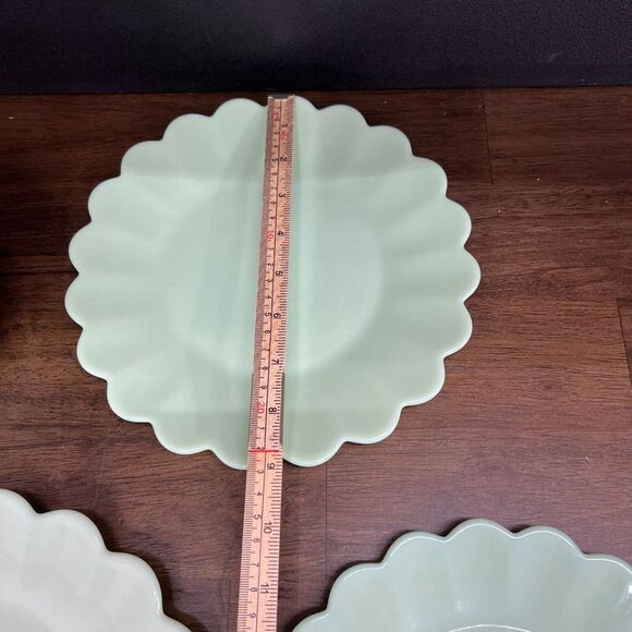 Pioneer Woman Timeless Beauty Jadeite Scalloped 10" 9" 8.5" Plate Bowl Set 4 pcs - Picture 5 of 10